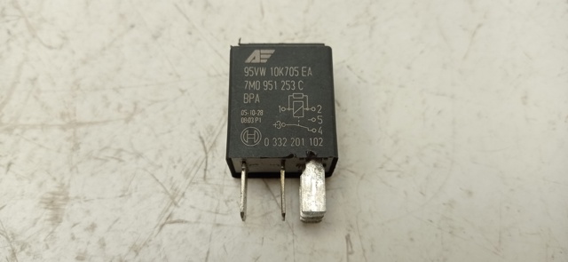 7M0951253C VAG
