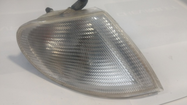 Kierunkowskaz prawy 7M0953042H VAG