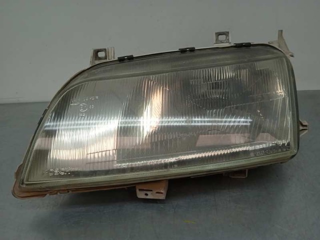 Reflektor prawy 7M1941015H VAG