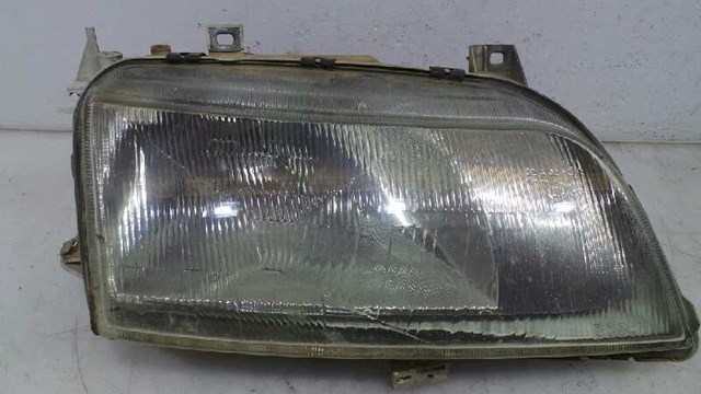 Reflektor prawy 7M1941016K VAG