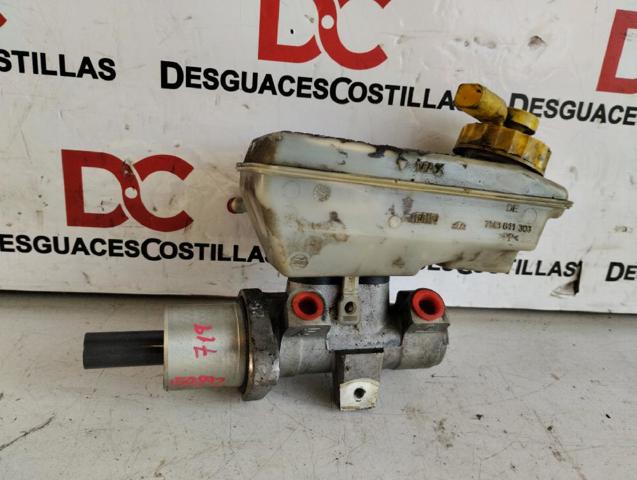 Zbiorniczek głównego cylindra hamulcowego (płynu hamulcowego) 7M3611303 FORD