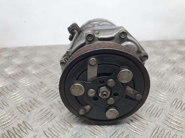 Sprężarka klimatyzacji 7M3820803A FORD