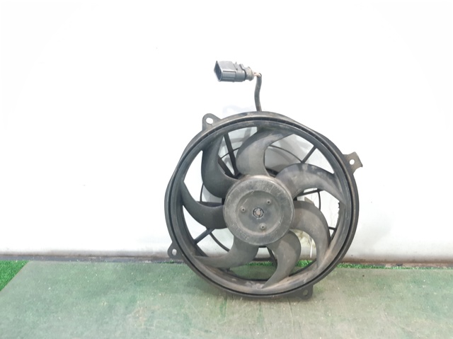 Wentylator elektryczny układu chłodzenia kompletny (silnik+wirnik) 7M3959455A VAG