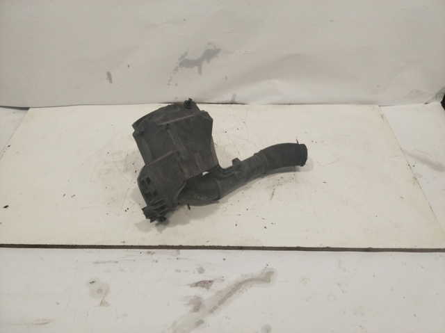 Obudowa filtra powietrza Volvo V50