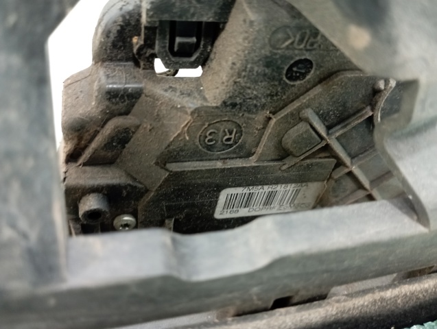 7M5AR21812AA Ford