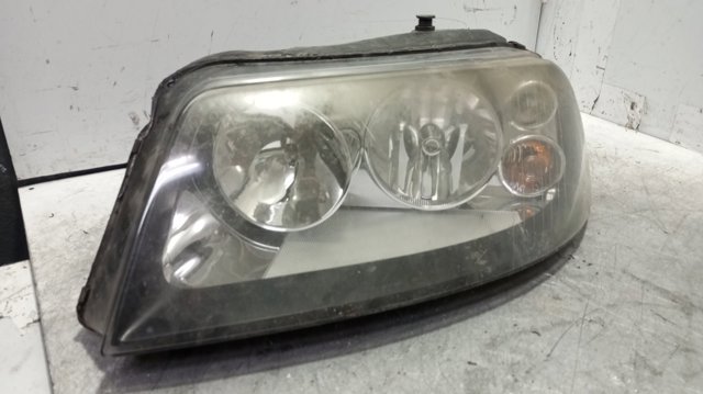 Reflektor lewy 7M7941015M VAG