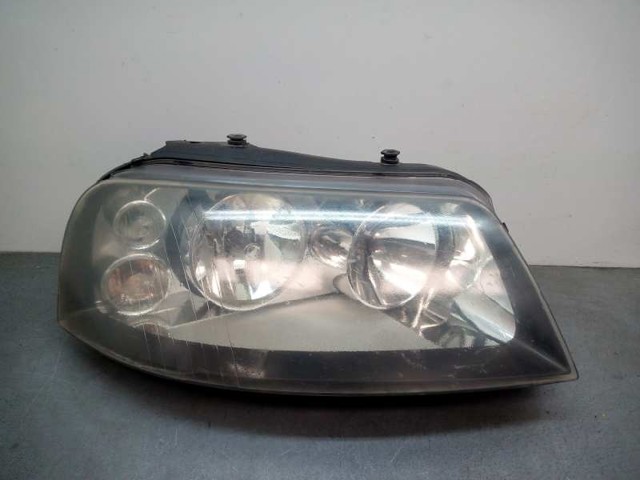 Reflektor prawy 7M7941016M VAG