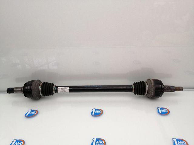 Półoś tylna 7P0501201G PORSCHE