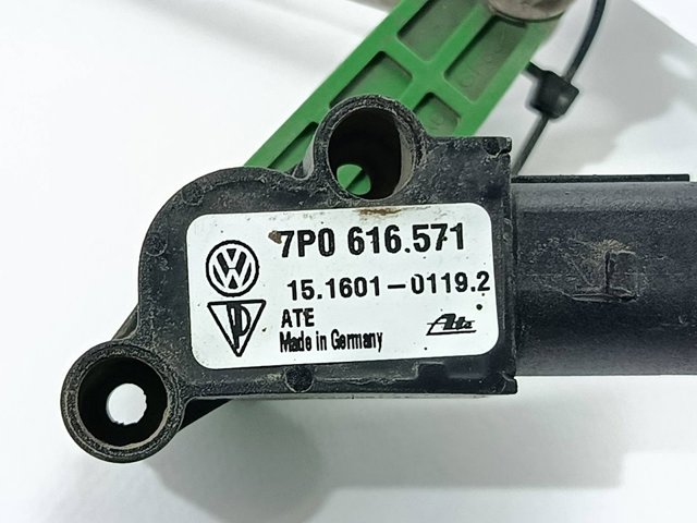 7P0616571 Porsche