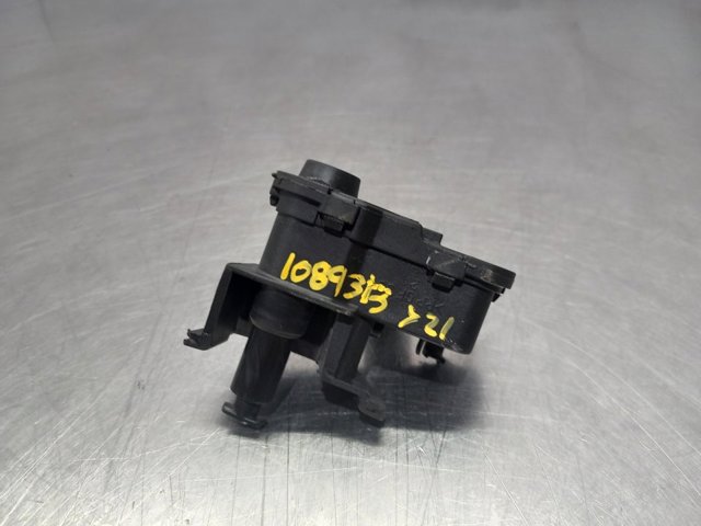7P0810773D VAG