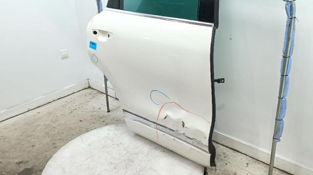 Drzwi tylne prawe Porsche Cayenne 2 92A