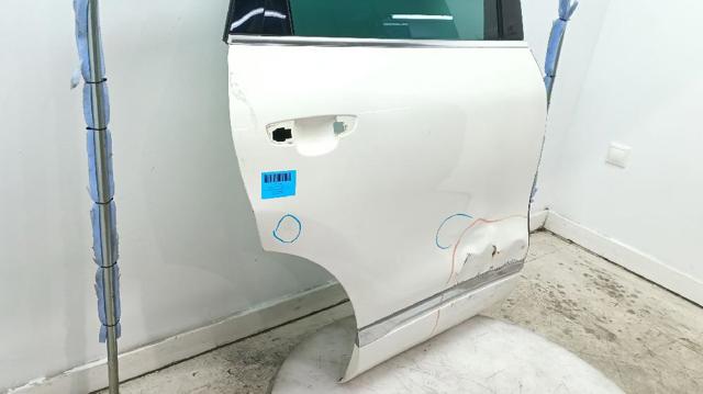 Drzwi tylne prawe Porsche Cayenne 2 92A