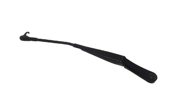 Ramię wycieraczki szyby przedniej 7P0955409B PORSCHE