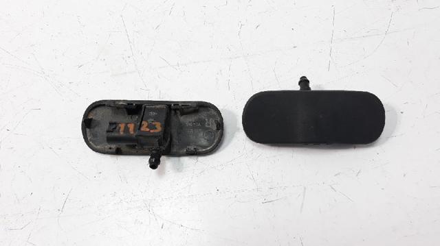 Dysza spryskiwacza szyby przedniej Porsche Cayenne 2 92A