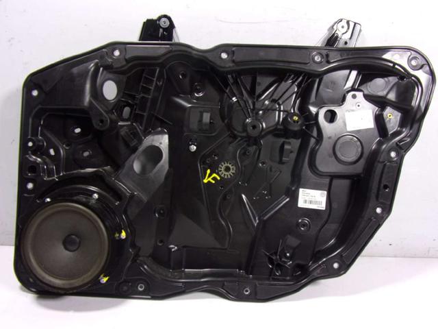 Mechanizm podnoszenia szyby drzwi przednich prawych 7P6837462B VAG