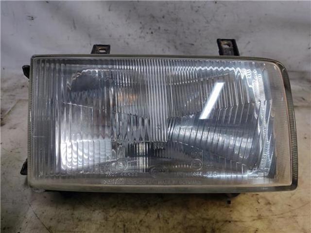 Reflektor prawy 7R0144438 VAG