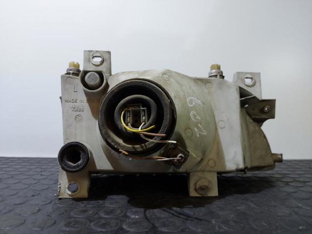 Reflektor prawy 7R01472 FORD