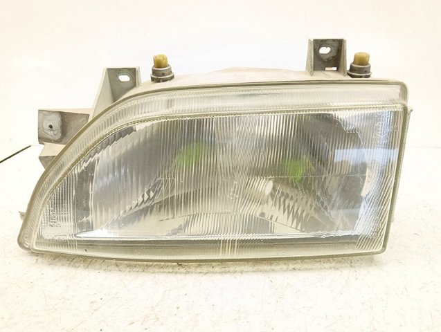 Reflektor prawy 7R01472 FORD