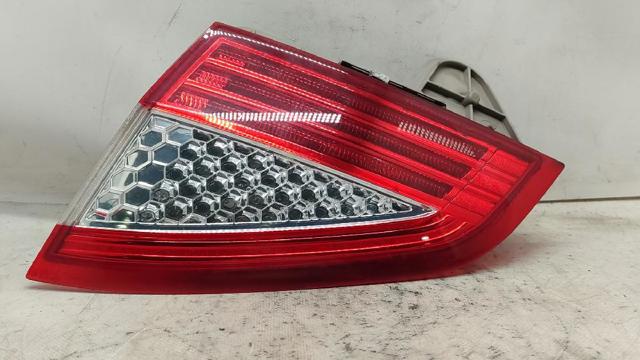 Lampa zespolona tylna prawa wewnętrzna 7S7113A602 FORD