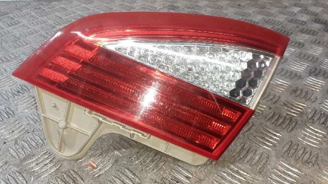 Lampa zespolona tylna prawa wewnętrzna 7S7113A602A FORD