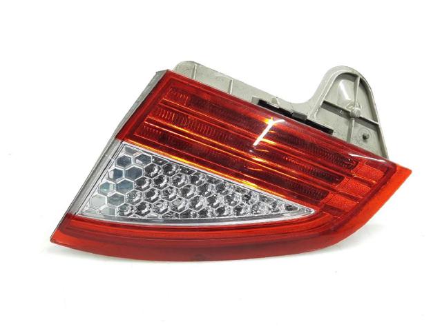 Lampa zespolona tylna prawa wewnętrzna 7S7113A602A FORD