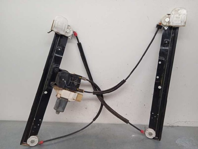 Mechanizm podnoszenia szyby drzwi przednich lewych 7S71A23201BL FORD