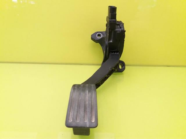 Pedał przyspieszenia (gazu) 7T119F836CC FORD