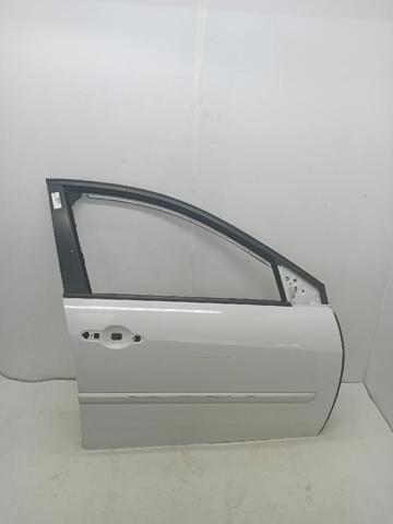 Drzwi przednie prawe 801000025R RENAULT