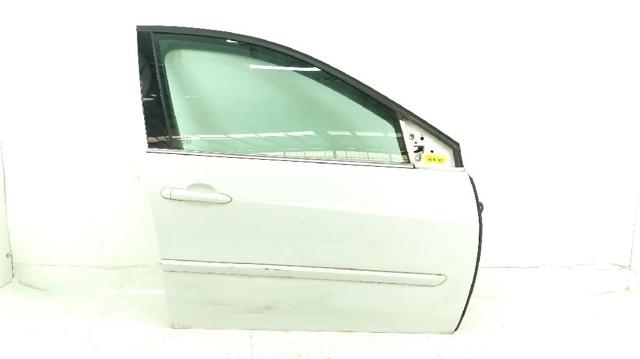 Drzwi przednie prawe 801000025R RENAULT