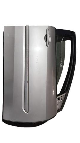 Drzwi przednie prawe 801000025R RENAULT