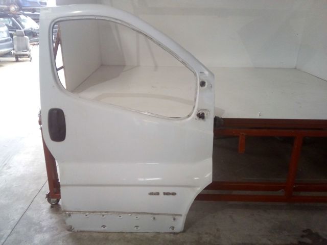Drzwi przednie prawe do Nissan Primastar X83