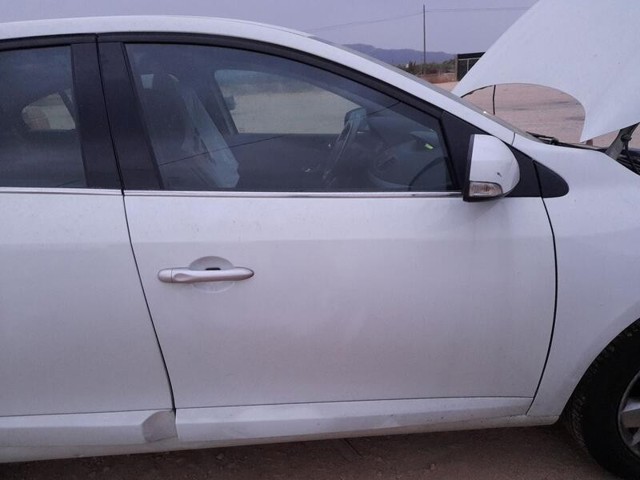  Renault Fluence  (2010-2026)
