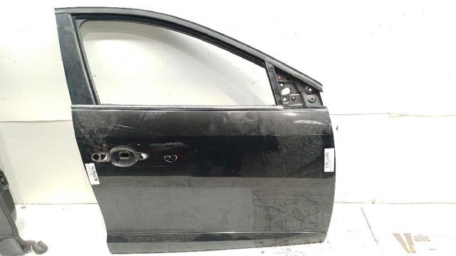 Kupić Drzwi przednie prawe Renault Fluence  L3 w dobrej cenie