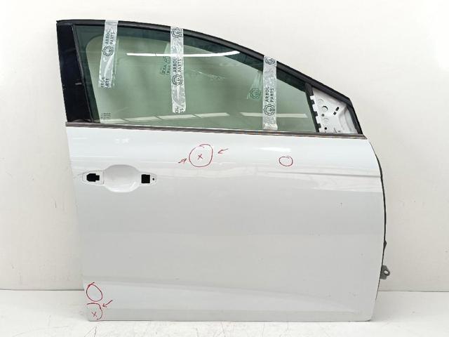 Drzwi przednie prawe 801001148R RENAULT