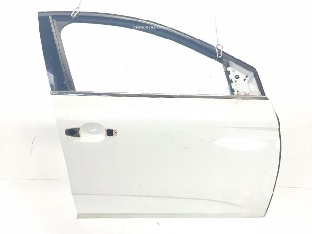Drzwi przednie prawe 801001148R RENAULT
