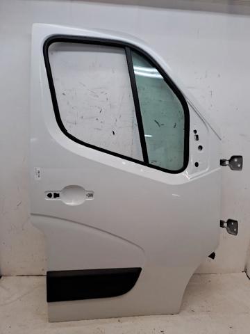 Drzwi przednie prawe 801001682R RENAULT