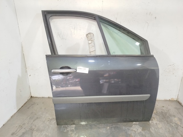Drzwi przednie prawe 801002354R RENAULT
