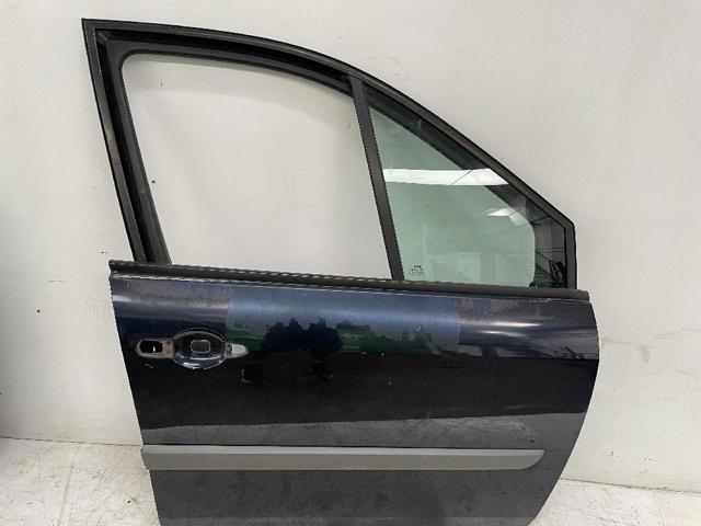 Drzwi przednie prawe 801002354R RENAULT