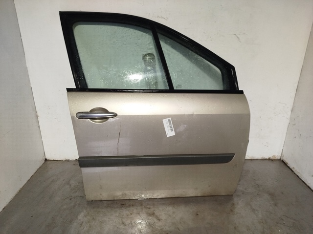Drzwi przednie prawe 801002354R RENAULT