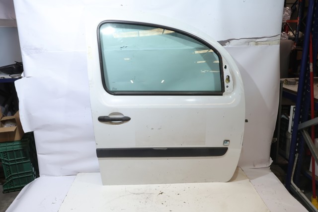 Drzwi przednie prawe 801004234R RENAULT