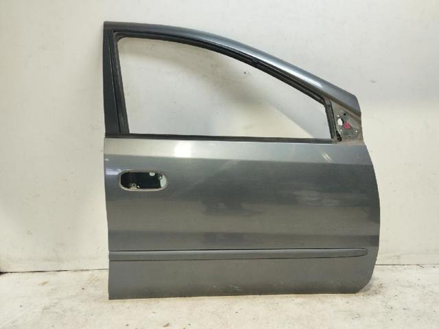 Kupić  Almera  V10