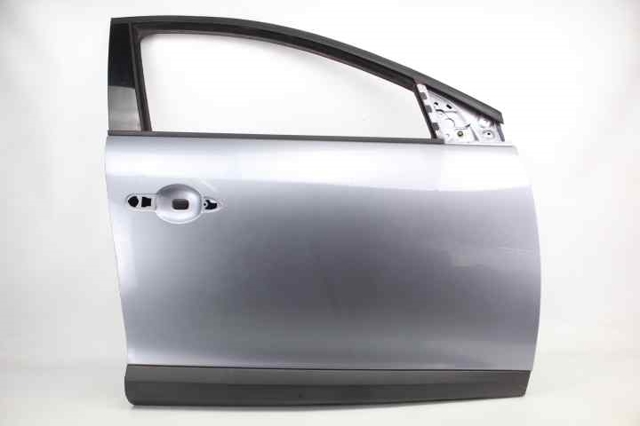 Drzwi przednie prawe 801006560R RENAULT