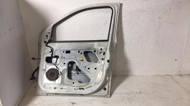 Drzwi przednie prawe 801008218R RENAULT
