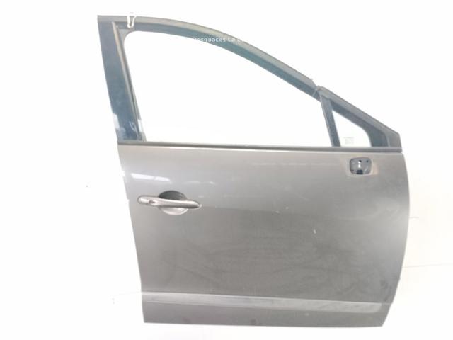 Drzwi przednie prawe 801008349R RENAULT