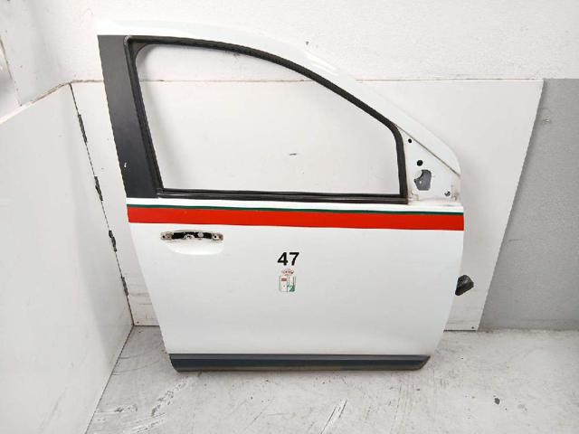 Drzwi przednie prawe 801009178R RENAULT