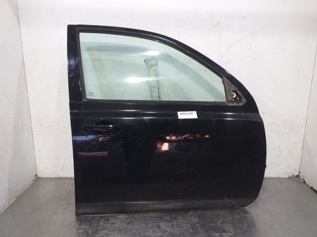 Drzwi Nissan Micra