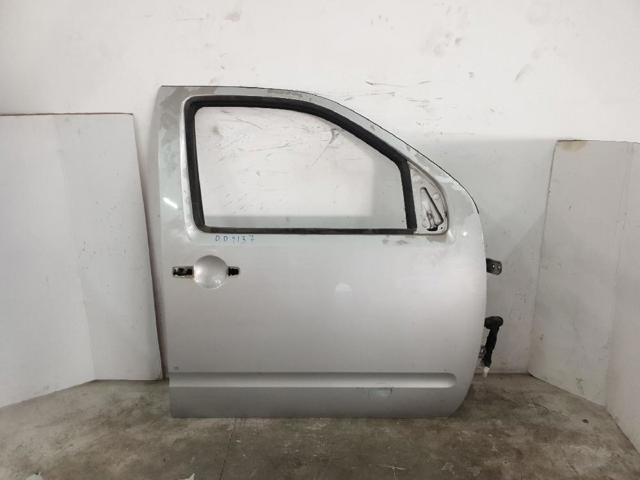 Drzwi przednie prawe 80100EB330 NISSAN