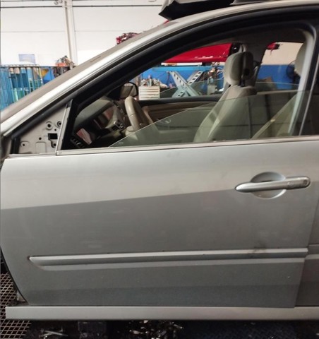 Drzwi przednie lewe 801010025R RENAULT