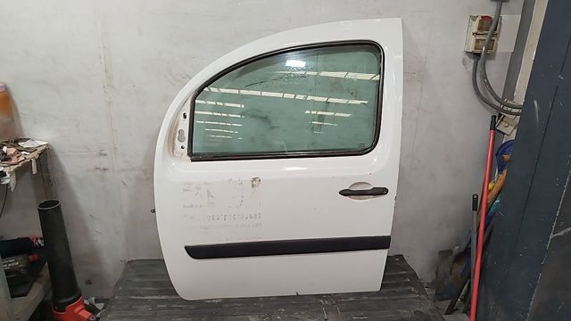 Drzwi przednie lewe 801010229R RENAULT
