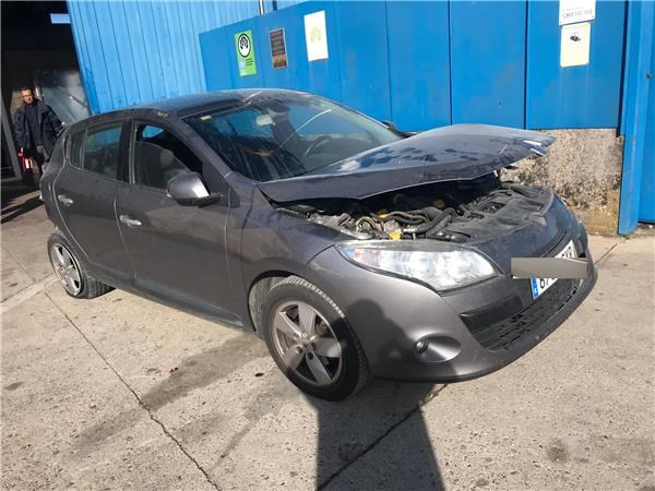 Drzwi przednie lewe 801015772R RENAULT